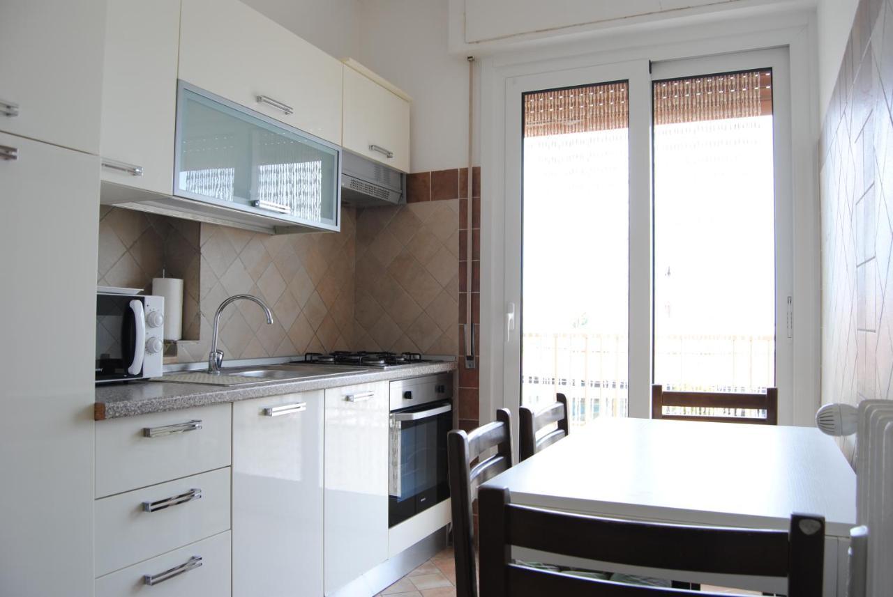 Gaiavacanze Beach Apartment Bordighera Ngoại thất bức ảnh